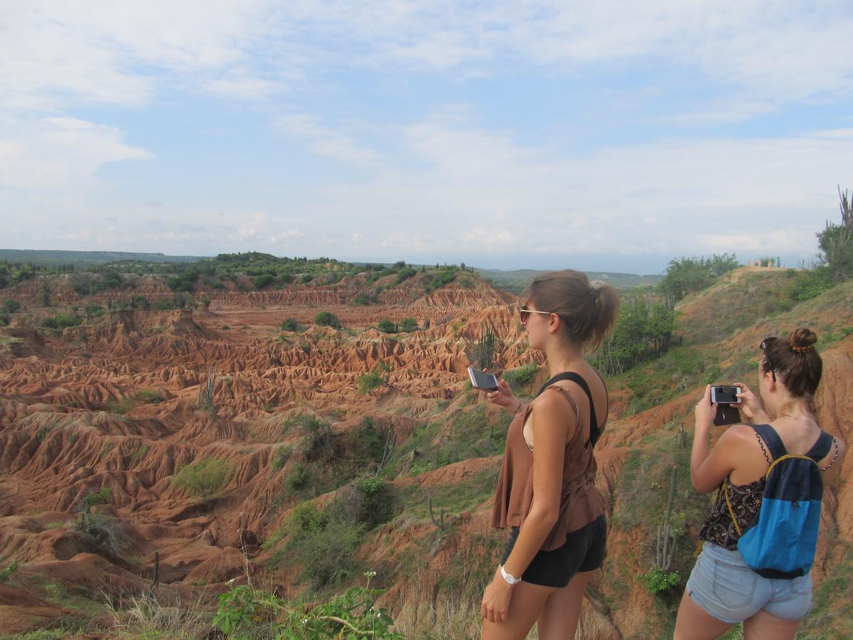 Backpackers And Travellers Hostel Neiva  Eksteriør billede